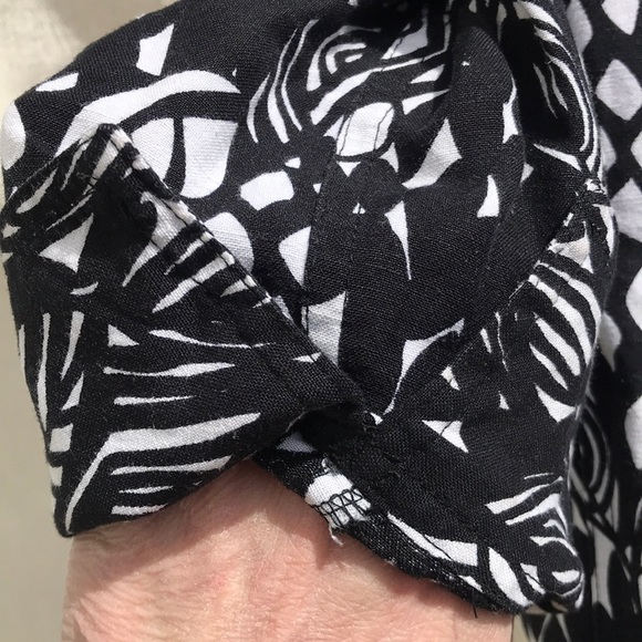 East 5Th Black 3/4 Sleeve blazer MP - Picture 6 of 8